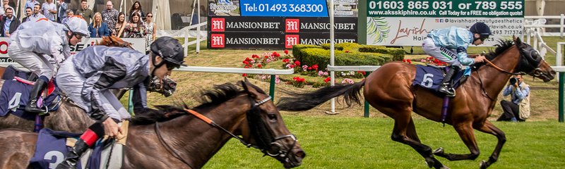 Yarmouth Race Finish